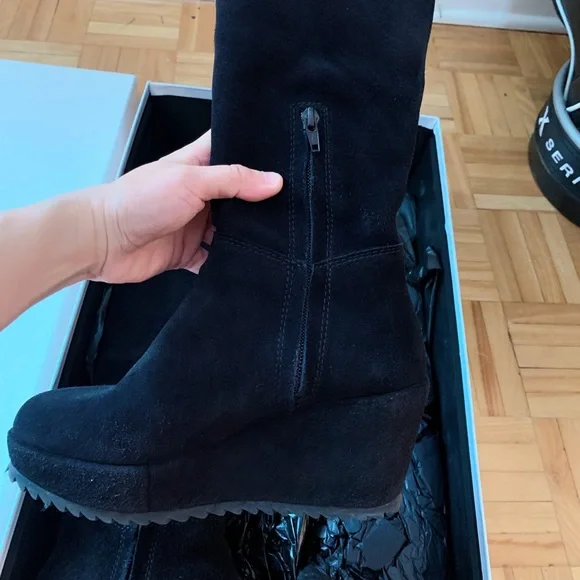 Pedro Garcia Suede Boots size 36/6 - Picture 4 of 10